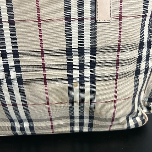 Burberry bag in beige Haymarket canvas and beige leather - Picture 7 of 17